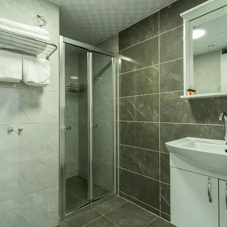 Yasam Hotel